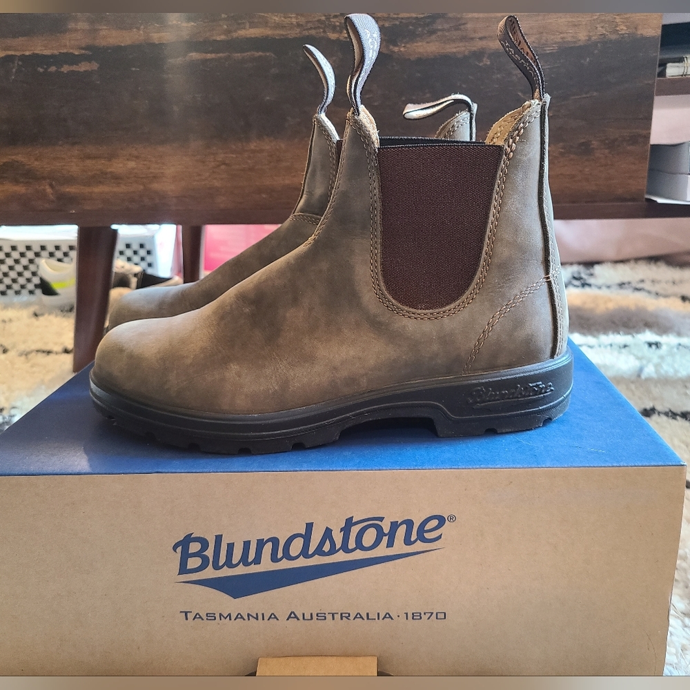 Blundstone 585 Women's Chelsea Boot Rustic Brown